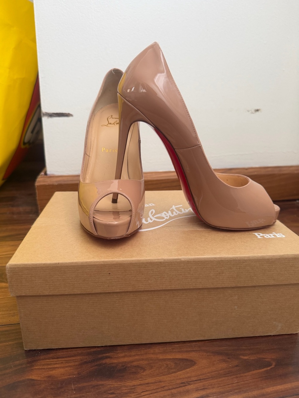 Christian Louboutin Nude Very Prive 120 Patent Peep-Toe Pumps